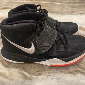 nike kyrie 6 blk/white sneakers